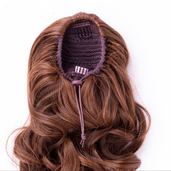 INSERT NAME HERE | Maddy Draw-String Ponytail - Picture 4 of 14